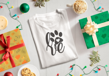 Paw Print Love shirt